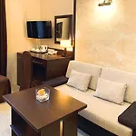 Eney Boutique ホテル 4*