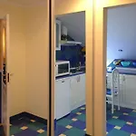 бутік еней Готель