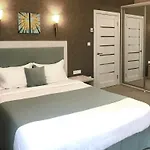 Eney Boutique ホテル リヴィウ
