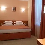Готель бутік еней