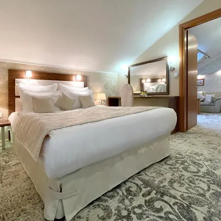 Hotel Eney Boutique Lviv