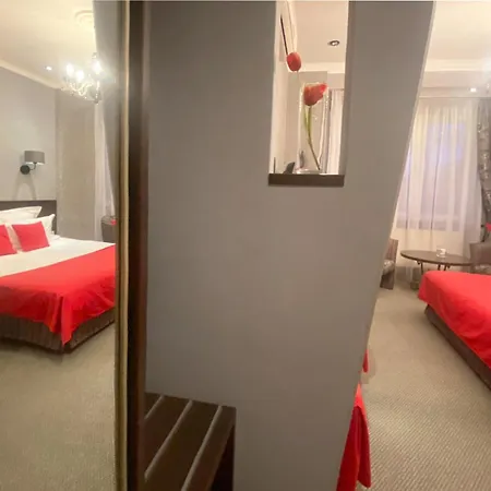 Eney Boutique 4* Lviv