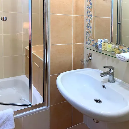 Hotel Enej Butik 4*