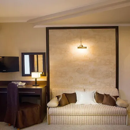 Enej Butik Hotel Lwów